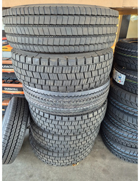 Michelin 235/75R 17.5 - Riepa - Kravas automašīna: foto 2 Michelin 235/75R 17.5 - Riepa - Kravas automašīna: foto 2