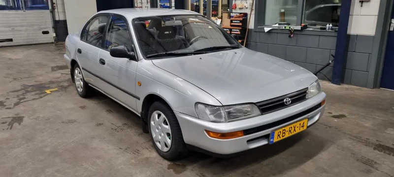 Toyota Corolla GXI 1.6. autom... Limited - Vieglā automašīna: foto 2 Toyota Corolla GXI 1.6. autom... Limited - Vieglā automašīna: foto 2