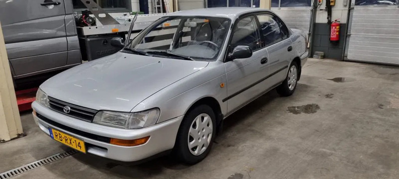Toyota Corolla GXI 1.6. autom... Limited - Vieglā automašīna: foto 1 Toyota Corolla GXI 1.6. autom... Limited - Vieglā automašīna: foto 1