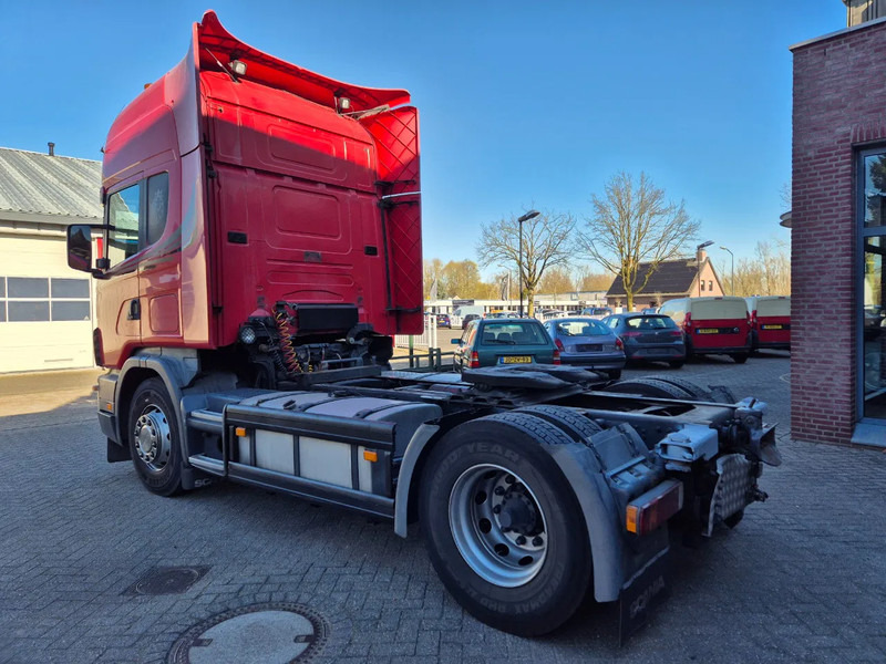 Scania R114-380pk.. manual gearbox .airco - Vilcējs: foto 2 Scania R114-380pk.. manual gearbox .airco - Vilcējs: foto 2