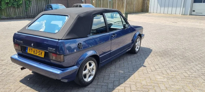 Volkswagen golf cabrio.. 1.8 GTI - Vieglā automašīna: foto 3 Volkswagen golf cabrio.. 1.8 GTI - Vieglā automašīna: foto 3