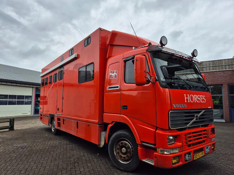Volvo FH 12.. 380pk luchtgeveerd voor en achteras - Zirgu kravas automašīna: foto 4 Volvo FH 12.. 380pk luchtgeveerd voor en achteras - Zirgu kravas automašīna: foto 4