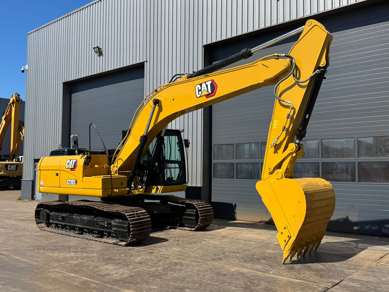 Caterpillar 323D3 - Kāpurķēžu ekskavators: foto 5 Caterpillar 323D3 - Kāpurķēžu ekskavators: foto 5