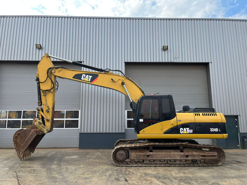 Caterpillar 324DL - Hammerlines / A/C Cabin / Caterpillar C7 / Quick Coupler / Bucket with teeth. - Kāpurķēžu ekskavators: foto 1 Caterpillar 324DL - Hammerlines / A/C Cabin / Caterpillar C7 / Quick Coupler / Bucket with teeth. - Kāpurķēžu ekskavators: foto 1