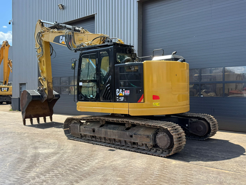Caterpillar 325F LCR - 3 buckets - Kāpurķēžu ekskavators: foto 2 Caterpillar 325F LCR - 3 buckets - Kāpurķēžu ekskavators: foto 2
