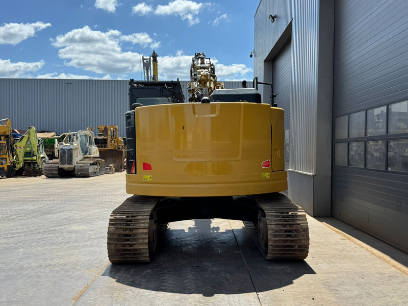 Caterpillar 325F LCR - 3 buckets - Kāpurķēžu ekskavators: foto 4 Caterpillar 325F LCR - 3 buckets - Kāpurķēžu ekskavators: foto 4