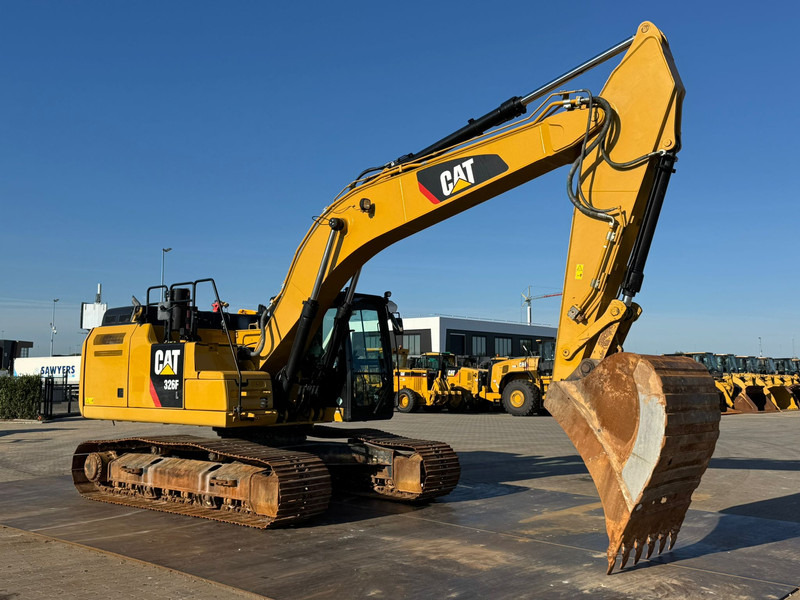Caterpillar 326FL - Kāpurķēžu ekskavators: foto 5 Caterpillar 326FL - Kāpurķēžu ekskavators: foto 5