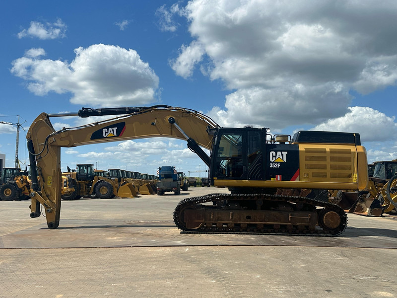 Caterpillar 352F - Kāpurķēžu ekskavators: foto 1 Caterpillar 352F - Kāpurķēžu ekskavators: foto 1