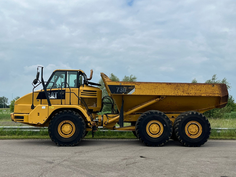 Caterpillar 730 - Artikulētias pašizgāzējs: foto 1 Caterpillar 730 - Artikulētias pašizgāzējs: foto 1