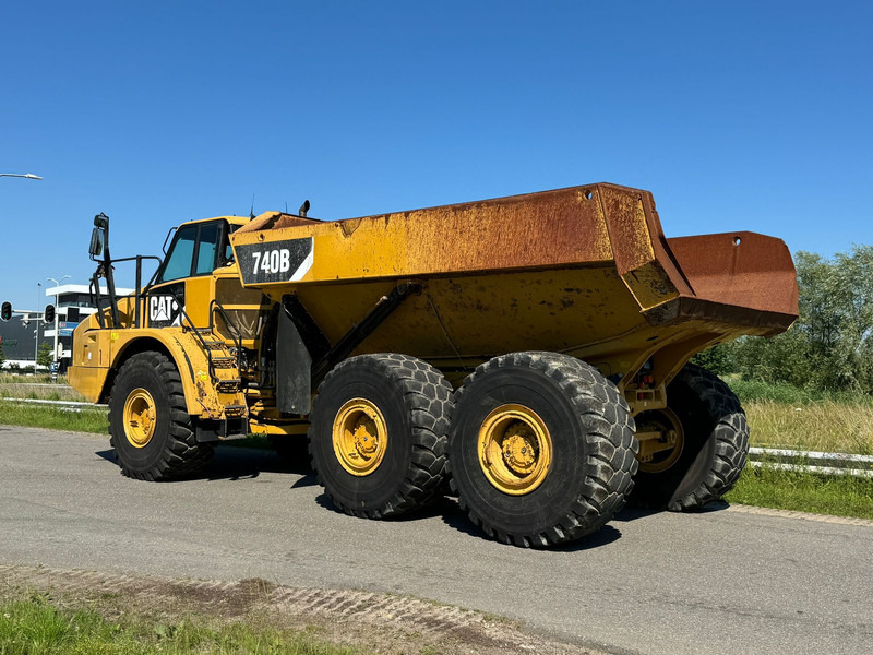 Caterpillar 740B - Artikulētias pašizgāzējs: foto 4 Caterpillar 740B - Artikulētias pašizgāzējs: foto 4