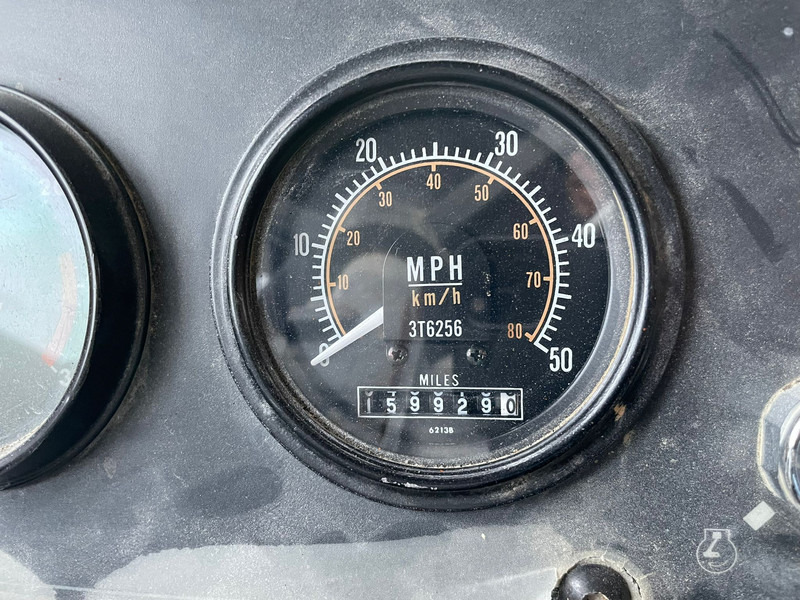 Karjeru pašizgāzējs Caterpillar 773B: foto 17 Karjeru pašizgāzējs Caterpillar 773B: foto 17