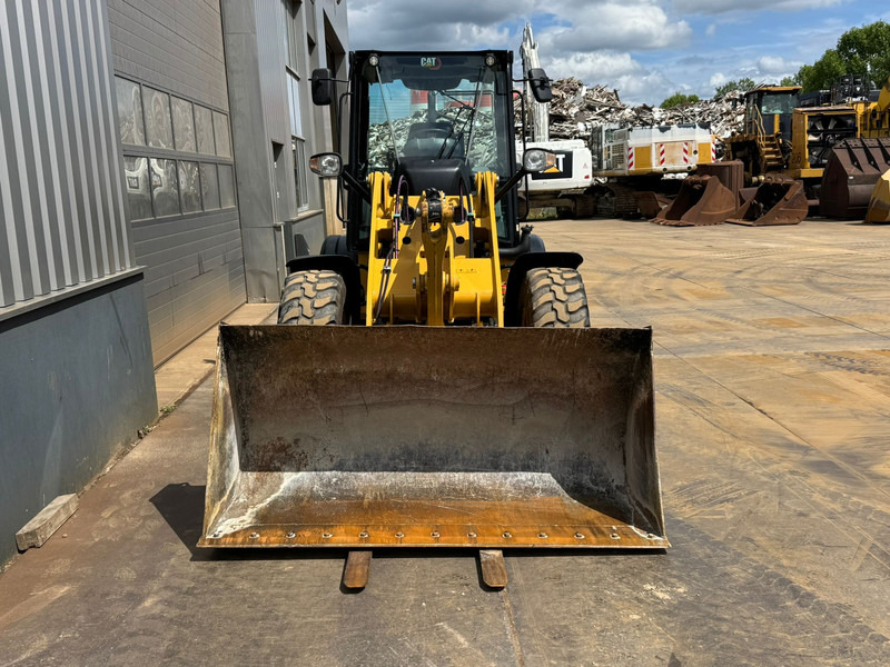 Caterpillar 908M CE + EPA - Riteņu iekrāvējs: foto 4 Caterpillar 908M CE + EPA - Riteņu iekrāvējs: foto 4