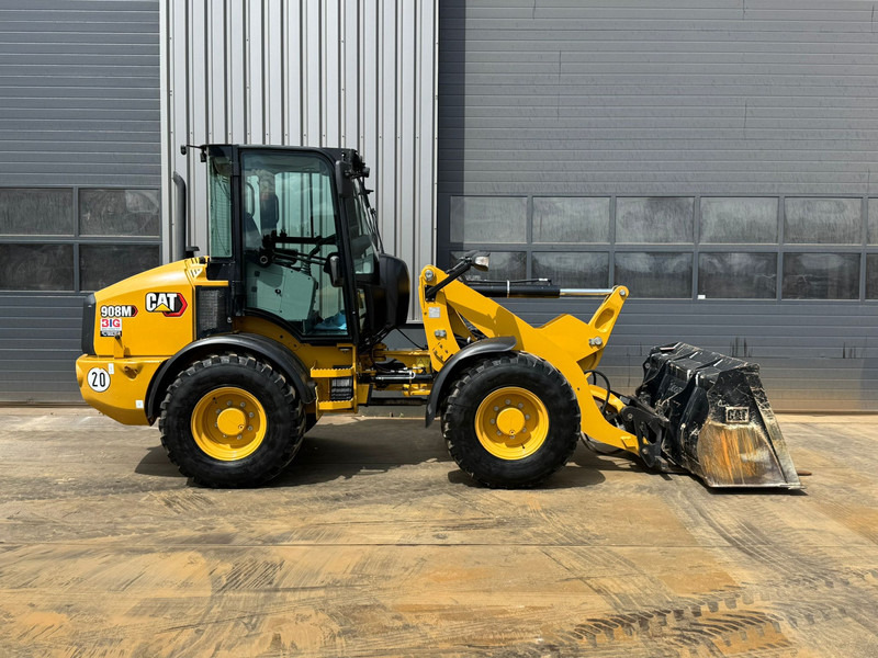Caterpillar 908M CE + EPA - Riteņu iekrāvējs: foto 5 Caterpillar 908M CE + EPA - Riteņu iekrāvējs: foto 5