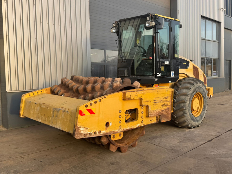 Caterpillar CP76 (19t) - Veltnis: foto 2 Caterpillar CP76 (19t) - Veltnis: foto 2