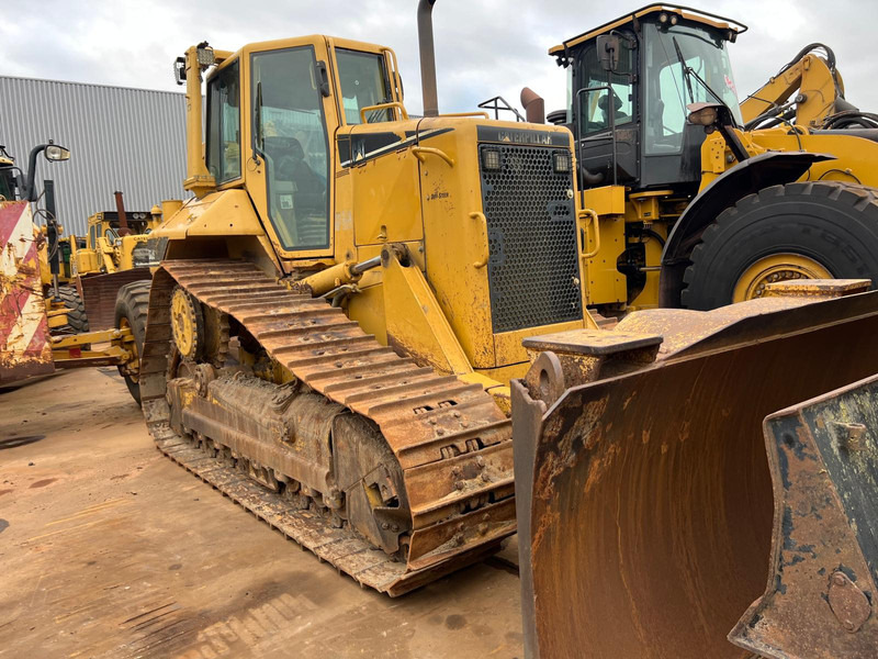 Caterpillar D6N XL - Buldozers: foto 1 Caterpillar D6N XL - Buldozers: foto 1