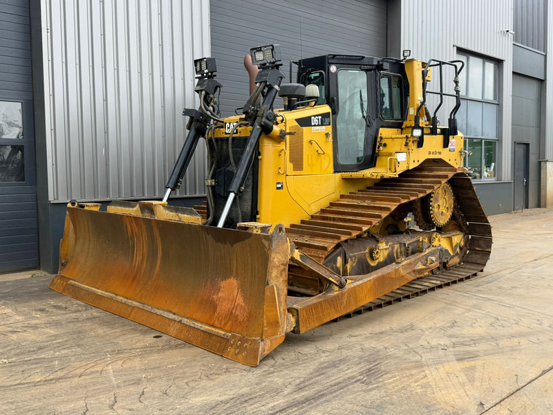 Caterpillar D6T LGP - Buldozers: foto 2 Caterpillar D6T LGP - Buldozers: foto 2