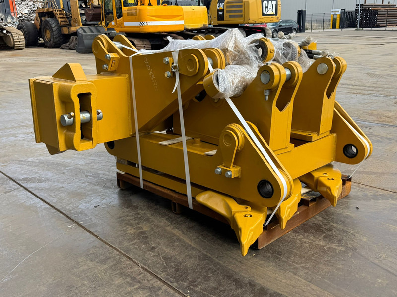 Caterpillar D8T D8R D8N Multishank Ripper (forged shanks) - Irdinātājs: foto 3 Caterpillar D8T D8R D8N Multishank Ripper (forged shanks) - Irdinātājs: foto 3