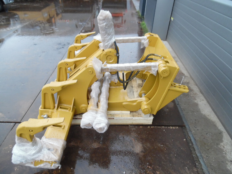Caterpillar Ripper 12M-2 12M-3 140M-2 140M-3 160M-2 - Irdinātājs: foto 3 Caterpillar Ripper 12M-2 12M-3 140M-2 140M-3 160M-2 - Irdinātājs: foto 3