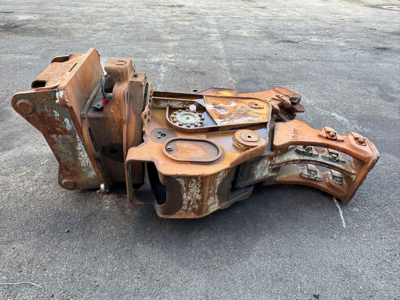 Caterpillar VTK40/MP20PP OQ80 - Demolēšanas šķēres: foto 4 Caterpillar VTK40/MP20PP OQ80 - Demolēšanas šķēres: foto 4