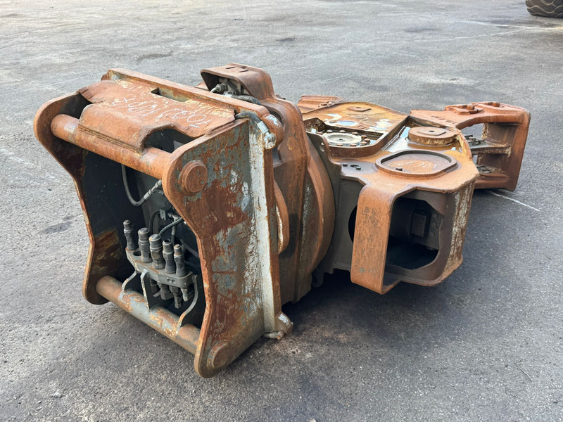 Caterpillar VTK40/MP20PP OQ80 - Demolēšanas šķēres: foto 5 Caterpillar VTK40/MP20PP OQ80 - Demolēšanas šķēres: foto 5