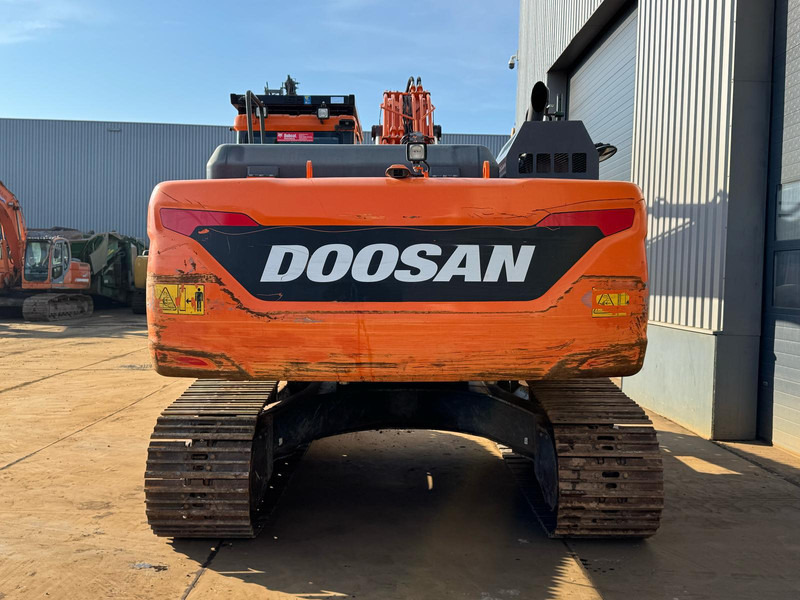 Doosan DX255NLC-5 - Kāpurķēžu ekskavators: foto 4 Doosan DX255NLC-5 - Kāpurķēžu ekskavators: foto 4