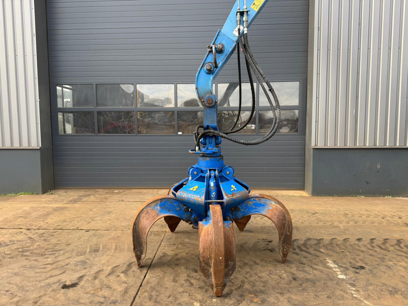 Atkritumu iekrāvējs Fuchs MHL 250: foto 12 Atkritumu iekrāvējs Fuchs MHL 250: foto 12