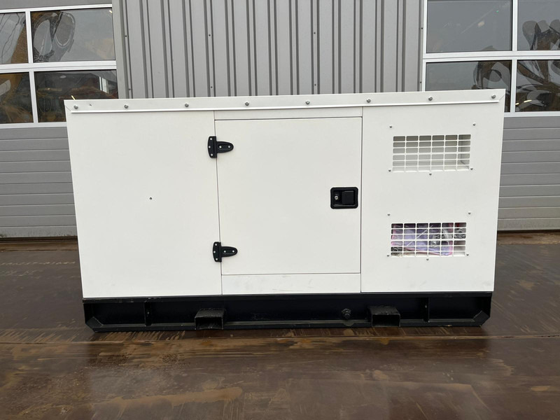 Giga power 37.5 KVA closed generator set - LT-W30GF - Elektroģenerators: foto 4 Giga power 37.5 KVA closed generator set - LT-W30GF - Elektroģenerators: foto 4