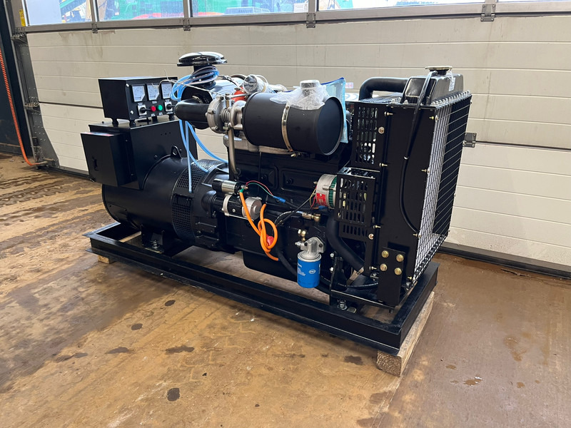 Giga power 62.5KVA Open set - LT-W50-GF - Elektroģenerators: foto 4 Giga power 62.5KVA Open set - LT-W50-GF - Elektroģenerators: foto 4