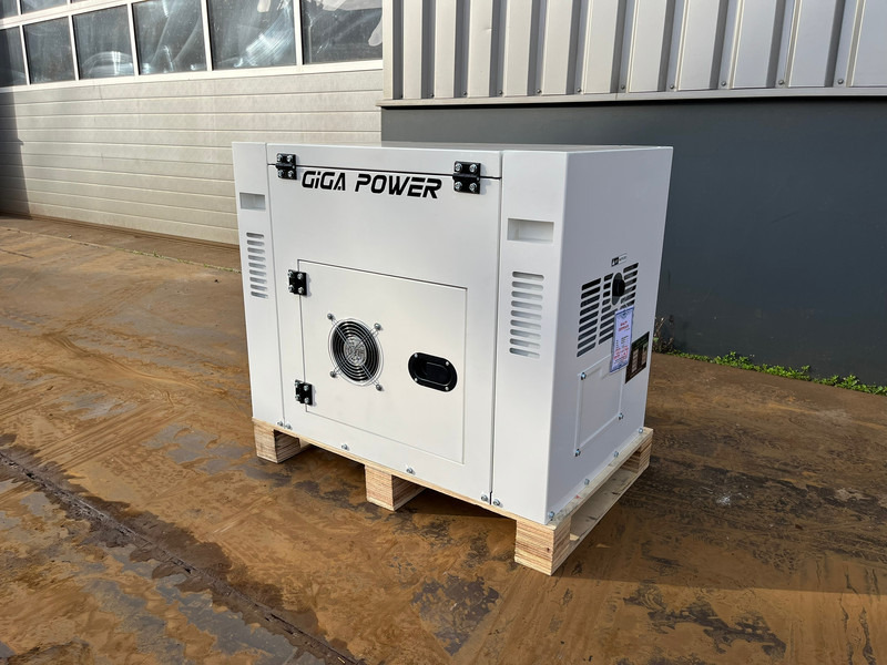 Giga power PLD12000SE 10 kVA silent generator - Elektroģenerators: foto 2 Giga power PLD12000SE 10 kVA silent generator - Elektroģenerators: foto 2