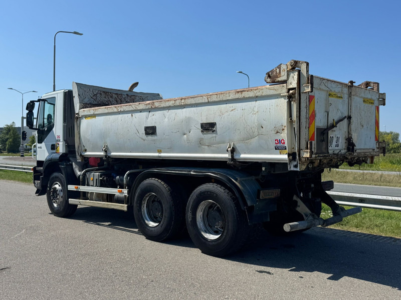 Iveco Trakker 410 6x4 Kipper - Kravas automašīna pašizgāzējs: foto 4 Iveco Trakker 410 6x4 Kipper - Kravas automašīna pašizgāzējs: foto 4