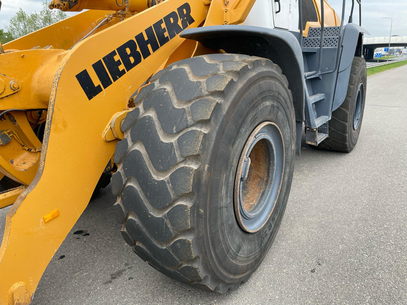 Liebherr L580 līzingu Liebherr L580: foto 9