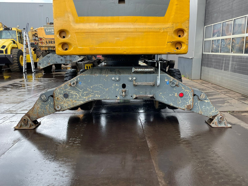 Atkritumu iekrāvējs Liebherr LH30 M - Material Handler: foto 11