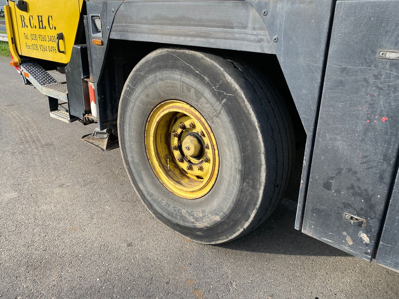 Autoceltnis Liebherr LTM1055/1: foto 15