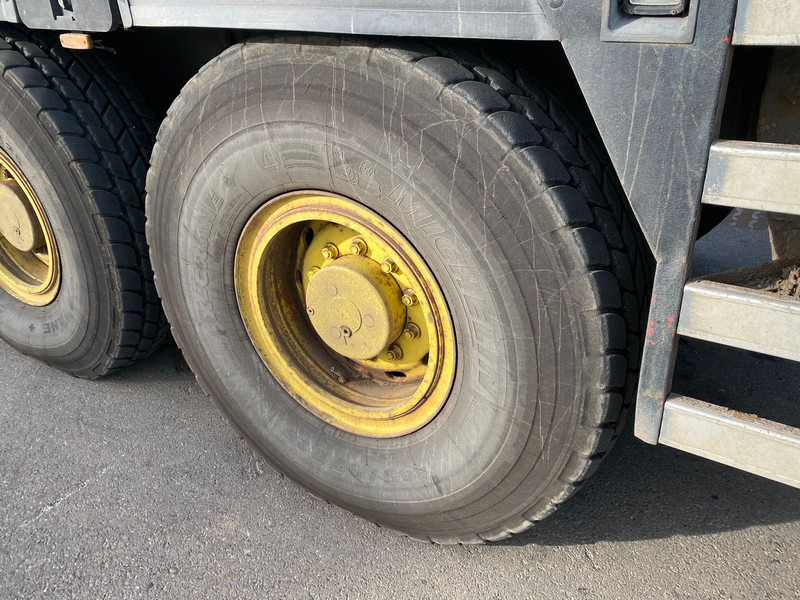 Autoceltnis Liebherr LTM1055/1: foto 17