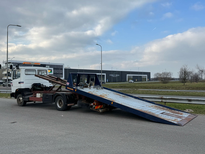 MERCEDESBENZ 814 Auto Car Transporter - Autovedējs: foto 3 MERCEDESBENZ 814 Auto Car Transporter - Autovedējs: foto 3