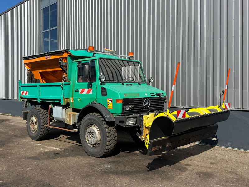 MERCEDESBENZ Unimog U1700 - Ielu tīrīšanas mašīna: foto 5 MERCEDESBENZ Unimog U1700 - Ielu tīrīšanas mašīna: foto 5