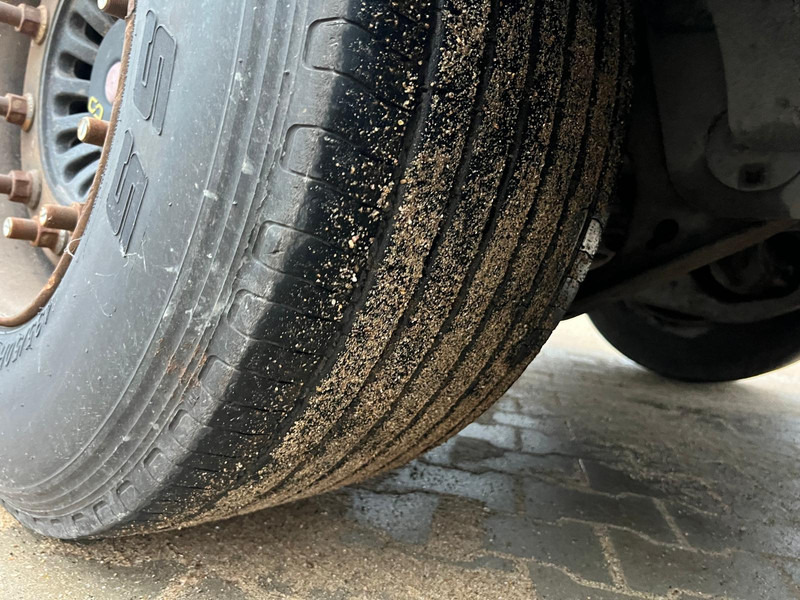 Puspiekabe Stas S300ZX Tri/A Walking Floor: foto 15