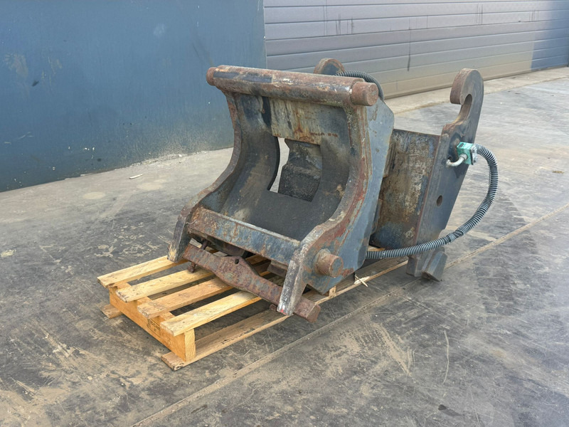 Tilting Quick Coupler CW30 - Vinča: foto 2 Tilting Quick Coupler CW30 - Vinča: foto 2