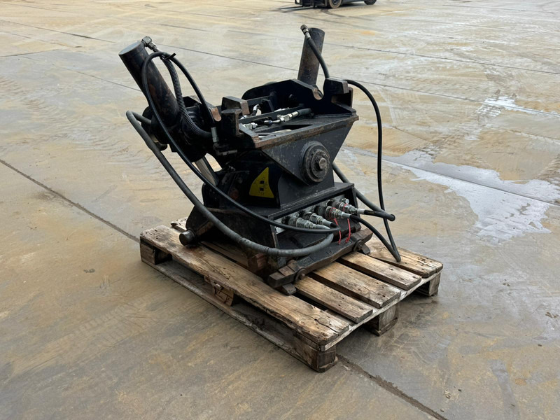 Verachtert CWT-40-H4N tilting quick coupler CW40 214-1033 - Ātrā sakabe: foto 5 Verachtert CWT-40-H4N tilting quick coupler CW40 214-1033 - Ātrā sakabe: foto 5