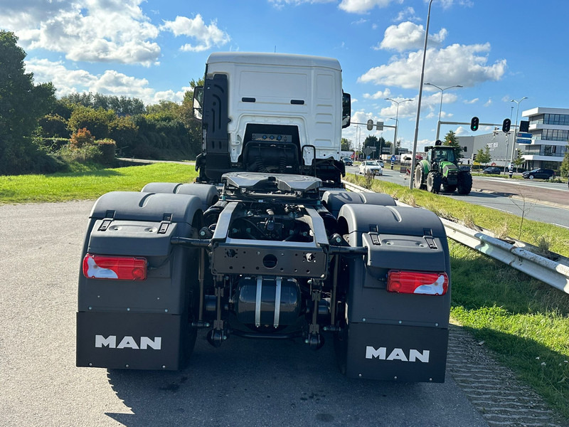 MAN TGS 33.400 BB SA 6x4 Manual - Vilcējs: foto 5 MAN TGS 33.400 BB SA 6x4 Manual - Vilcējs: foto 5