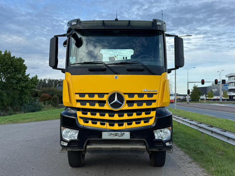 MERCEDESBENZ AROCS 3345 - Vilcējs: foto 4 MERCEDESBENZ AROCS 3345 - Vilcējs: foto 4