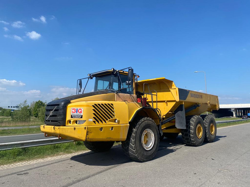 Volvo A35E - Artikulētias pašizgāzējs: foto 1 Volvo A35E - Artikulētias pašizgāzējs: foto 1