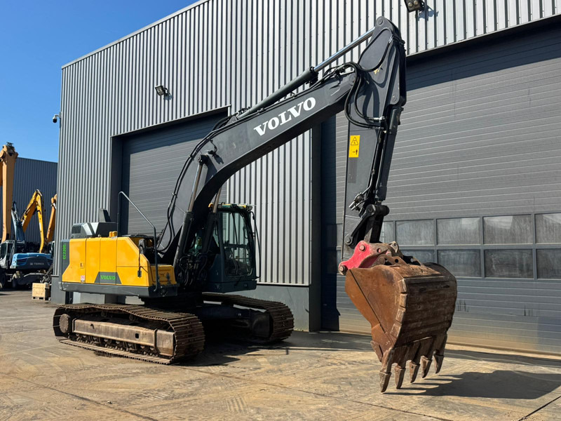 Volvo EC220EL - Kāpurķēžu ekskavators: foto 5 Volvo EC220EL - Kāpurķēžu ekskavators: foto 5