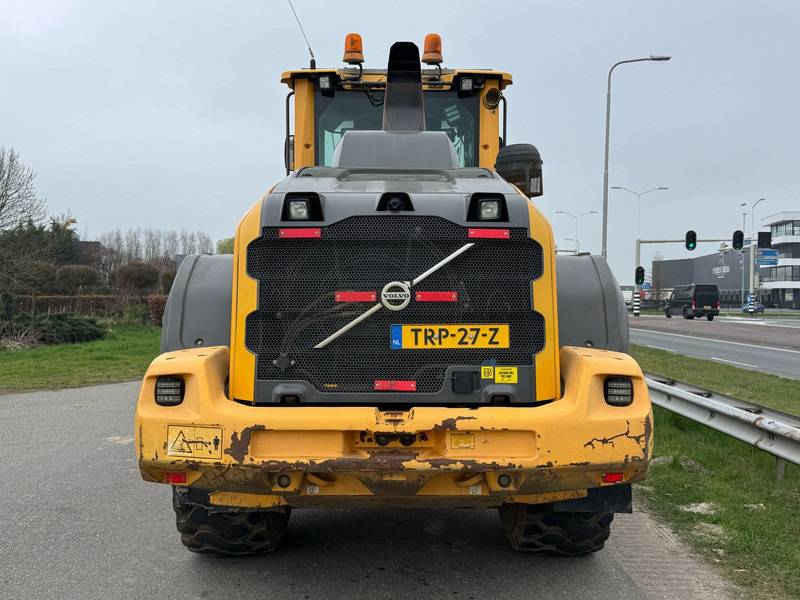 Volvo L110H - Riteņu iekrāvējs: foto 4 Volvo L110H - Riteņu iekrāvējs: foto 4