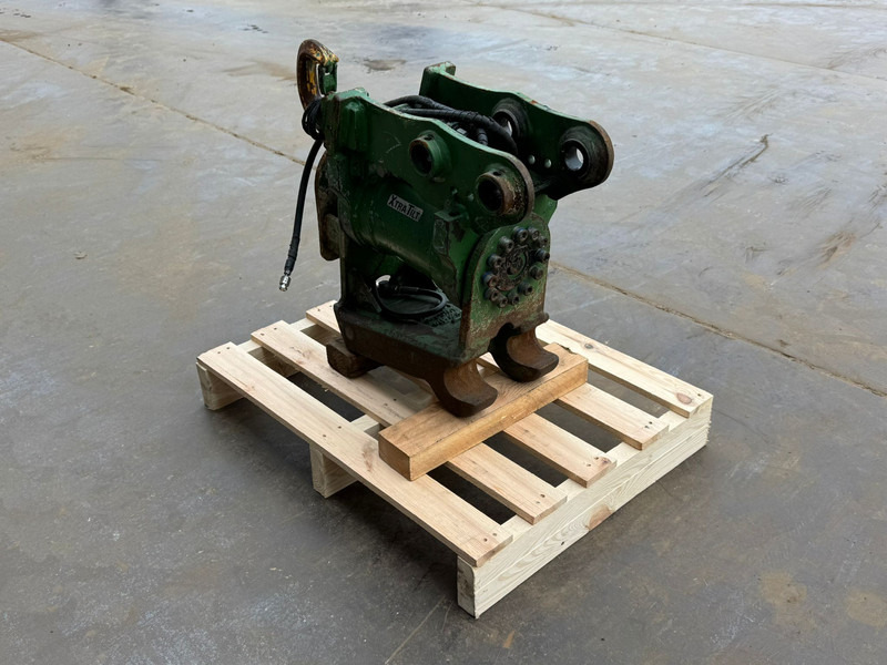 Powertilt Xtra Tilt CAT 302 - Ātrā sakabe: foto 2 Powertilt Xtra Tilt CAT 302 - Ātrā sakabe: foto 2