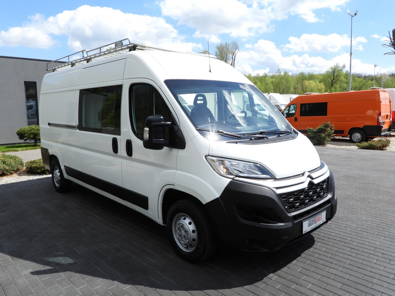 CITROEN JUMPER BOX DELIVERY VAN 7 SEATS CRUISE CONTROL 120HP - Kravas mikroautobuss: foto 4 CITROEN JUMPER BOX DELIVERY VAN 7 SEATS CRUISE CONTROL 120HP - Kravas mikroautobuss: foto 4