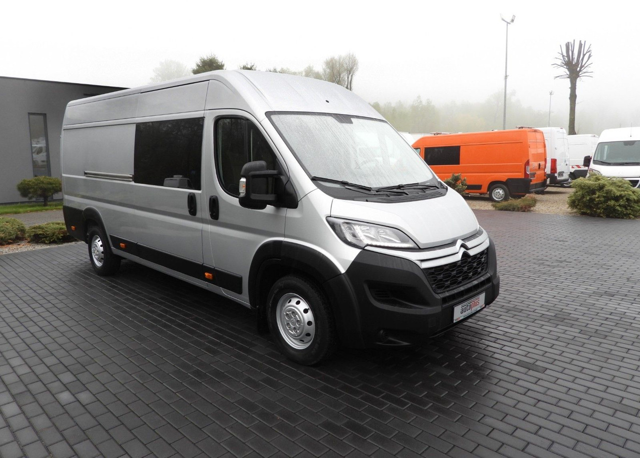 Citroën JUMPER KASTENWAGEN DOPPELKABINE 7 SITZE TEMPOMAT - Kravas mikroautobuss, Kravas-pasažieru furgons: foto 4 Citroën JUMPER KASTENWAGEN DOPPELKABINE 7 SITZE TEMPOMAT - Kravas mikroautobuss, Kravas-pasažieru furgons: foto 4