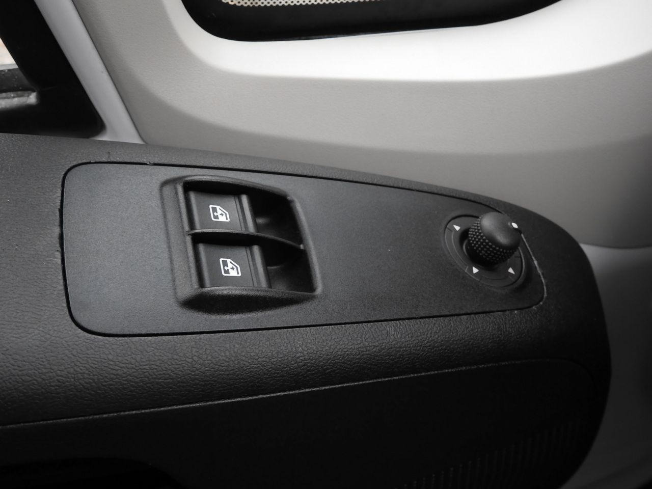 Furgons ar tentu FIAT DUCATO TARPAULIN 10 PALLETS WEBASTO CRUISE CONTROL NAVIGATION AIR CONDITIONING 180HP: foto 27 Furgons ar tentu FIAT DUCATO TARPAULIN 10 PALLETS WEBASTO CRUISE CONTROL NAVIGATION AIR CONDITIONING 180HP: foto 27