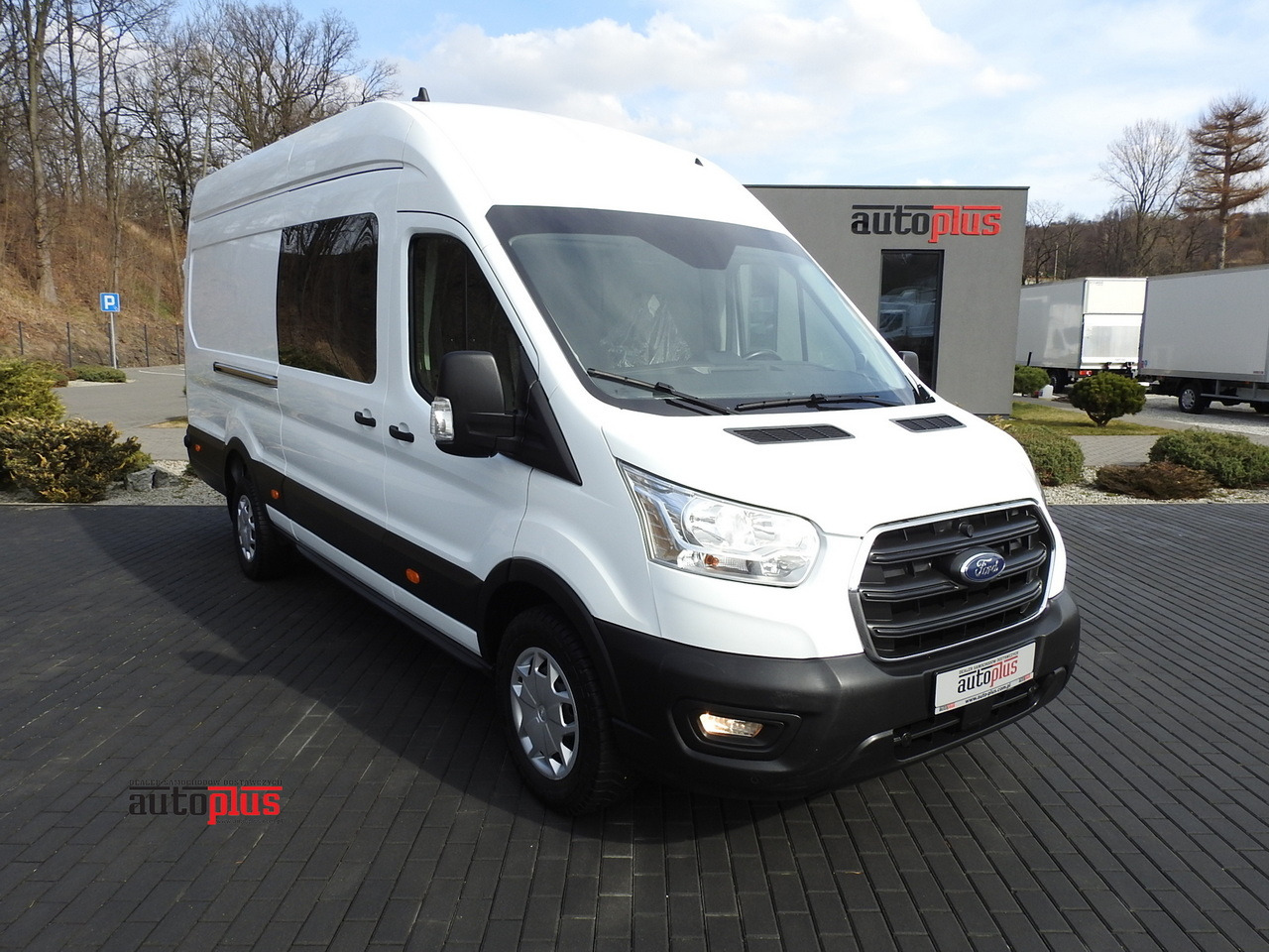 FORD TRANSIT BOX DELIVERY VAN 6 SEATS CRUISE CONTROL LED LIGHTS AIR CONDITIONING 180HP - Kravas mikroautobuss: foto 1 FORD TRANSIT BOX DELIVERY VAN 6 SEATS CRUISE CONTROL LED LIGHTS AIR CONDITIONING 180HP - Kravas mikroautobuss: foto 1