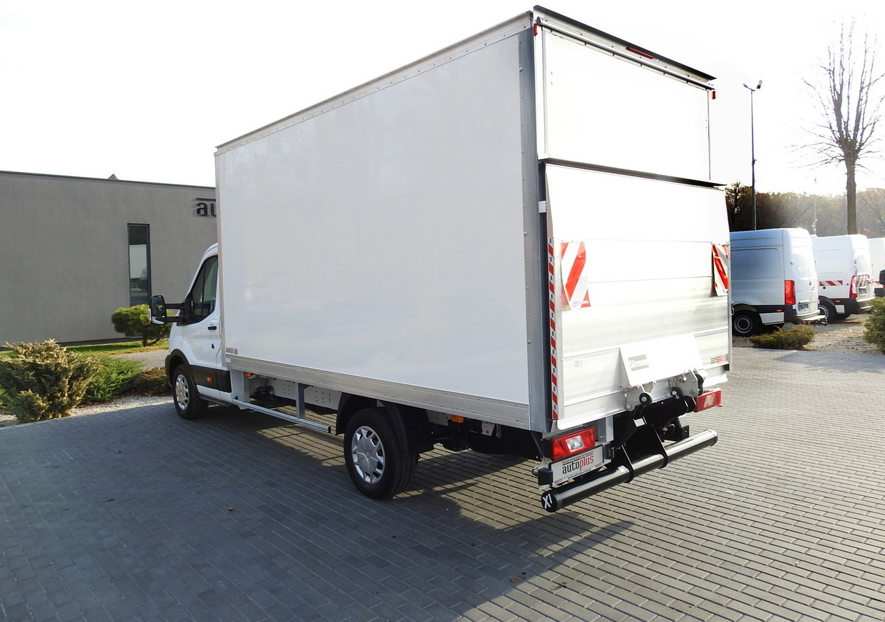 Furgons ar slēgtā virsbūve FORD TRANSIT BOX LIFT 8 PALLETS CRUISE CONTROL AIR CONDITIONING  130HP: foto 9